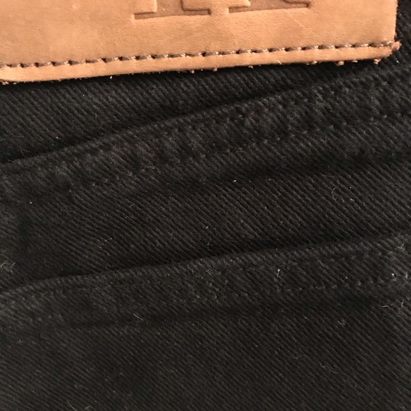 Calvin Klein Jeans Shorts!! - Picture 4 of 8